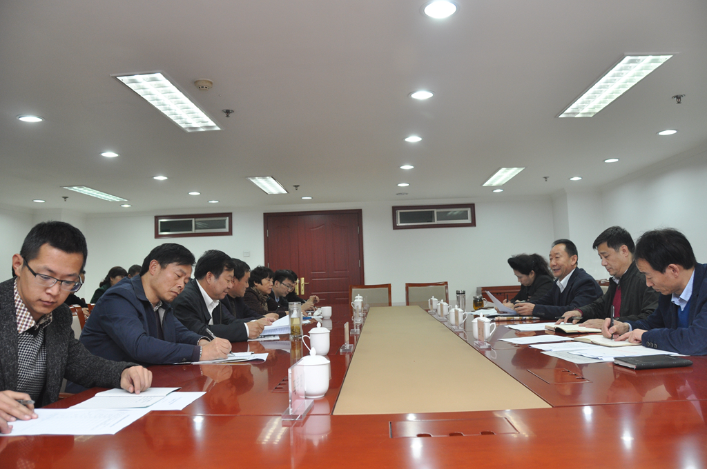 省信访局召开陕北陕南地区视频信访建设推进会。.jpg